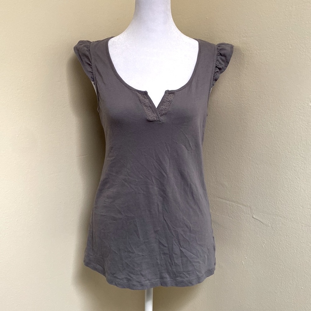 Old Navy Gray Top